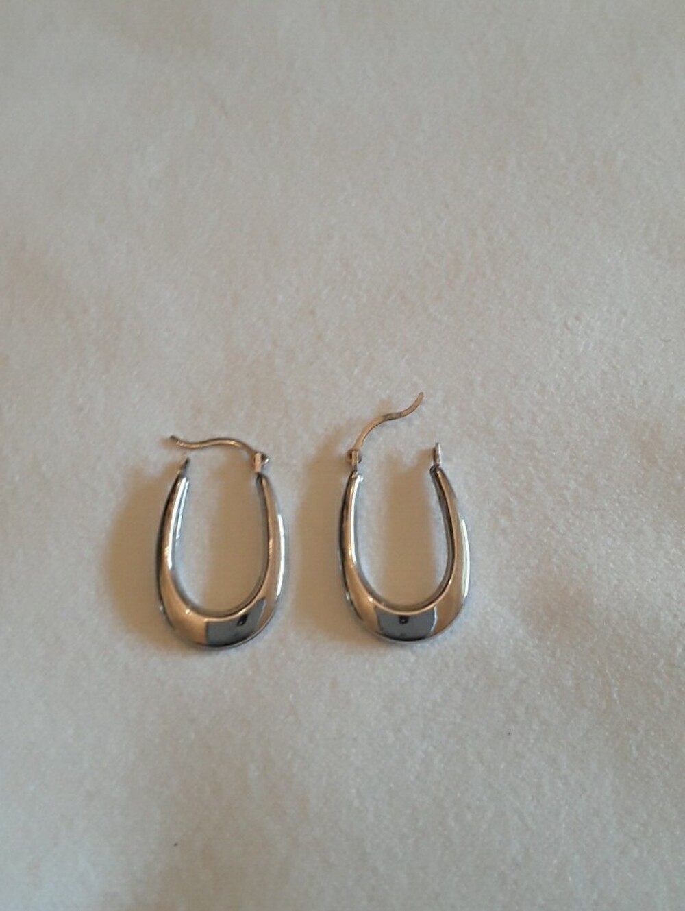 10K solid white gold hoop earrings